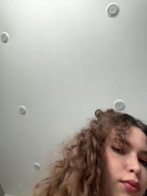 YourLadyyy Adult Chat August 4, 2026