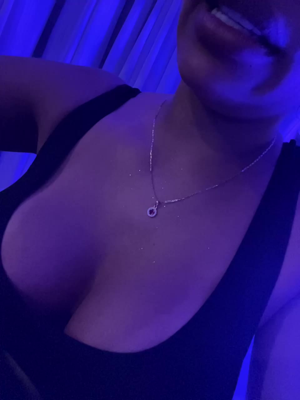 EmilyLeah Adult Chat August 4, 2026