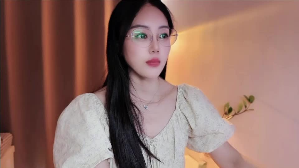 yuner0715 Adult Chat August 5, 2026