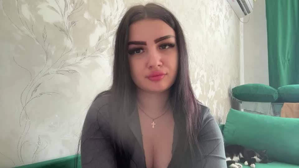 debrahgiuffrida Adult Chat August 5, 2026