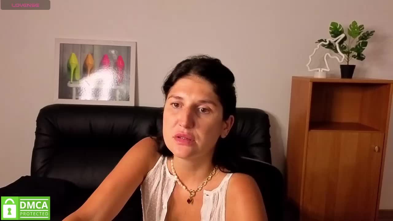AliannaSoloKisses Adult Chat August 5, 2026