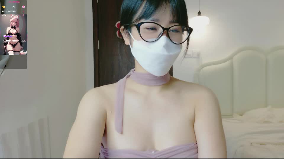 strawberry_loveee Adult Chat August 5, 2026