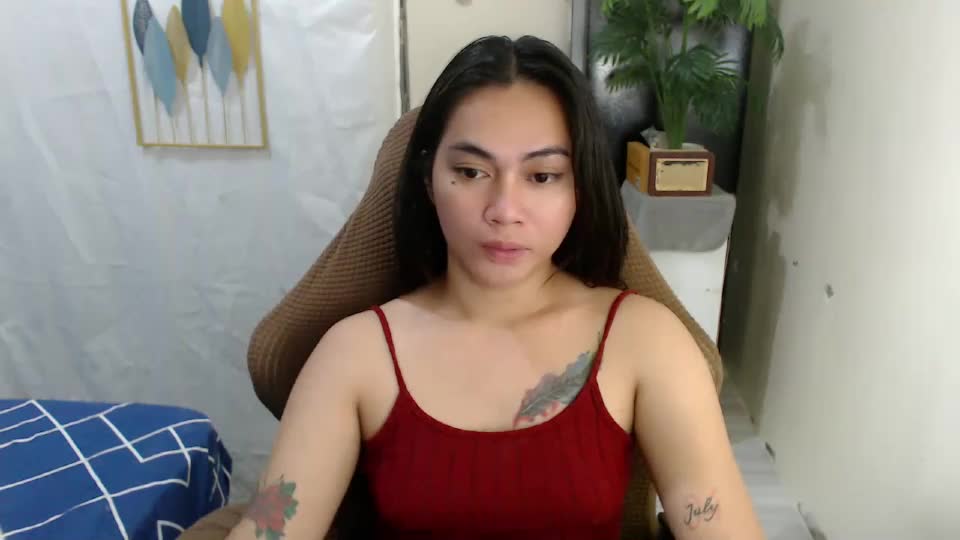 urasian_erica Adult Chat August 5, 2026