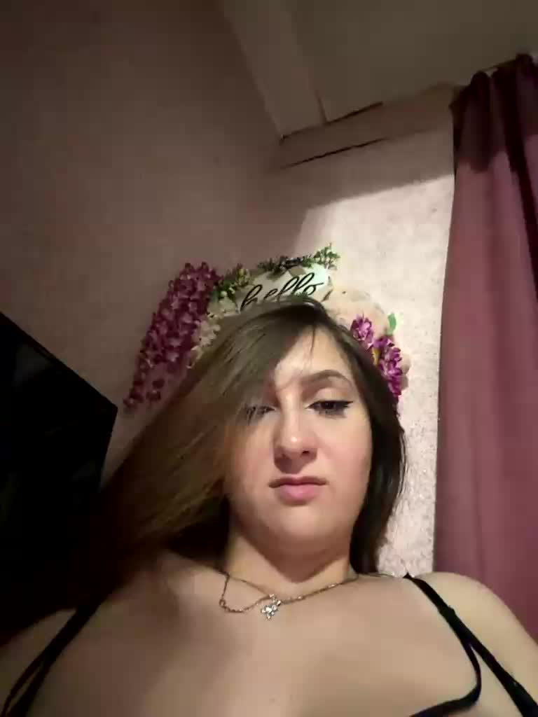 Queenli483 Adult Chat August 5, 2026