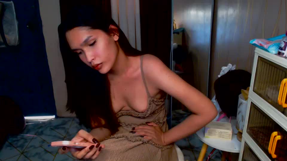 asian_glamm Adult Chat August 5, 2026