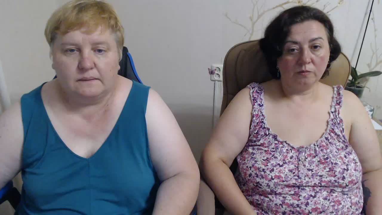 XMollyJaneEX Adult Chat August 5, 2026