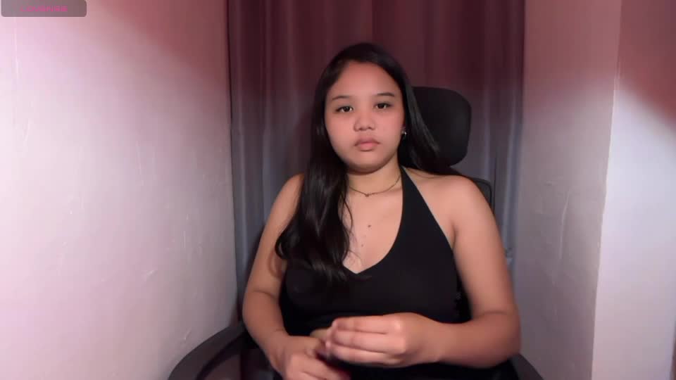 yournaughty_leigh Adult Chat August 5, 2026