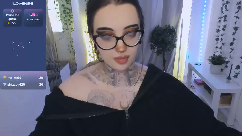 dixipixi_ Adult Chat August 5, 2026
