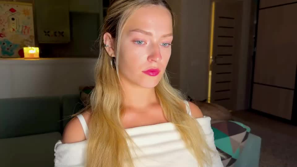 lilybriex Adult Chat August 5, 2026