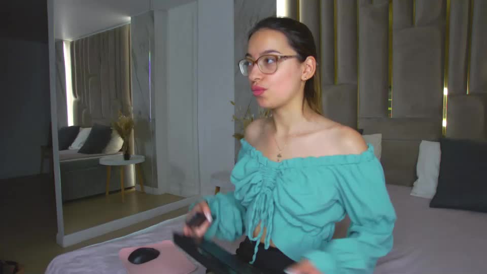 terataylor Adult Chat August 6, 2026