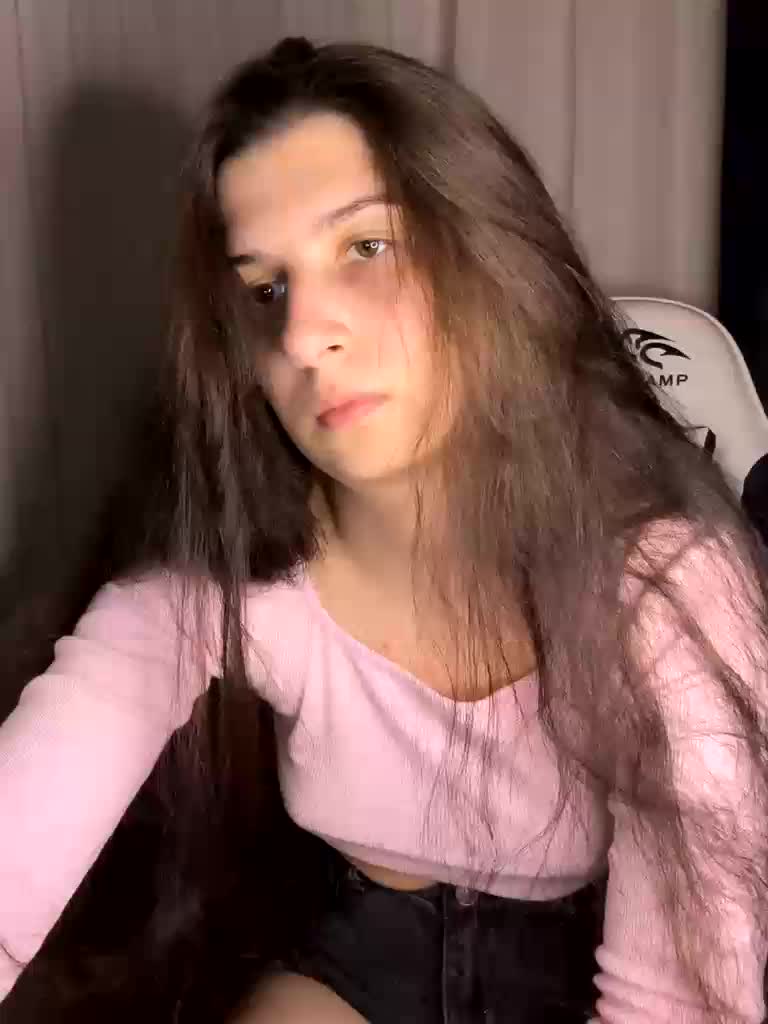 Plutonyashka Adult Chat August 5, 2026