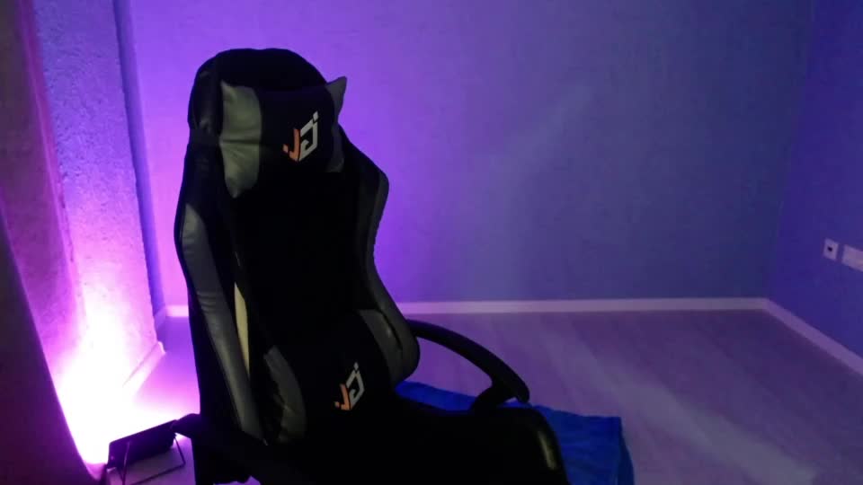 sexyru_coup1e Adult Chat August 5, 2026