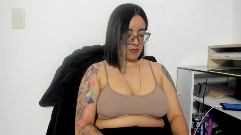 waningrosee Adult Chat August 5, 2026