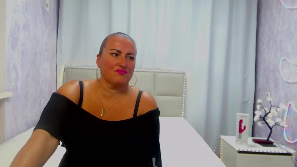 dianamgg Adult Chat August 5, 2026