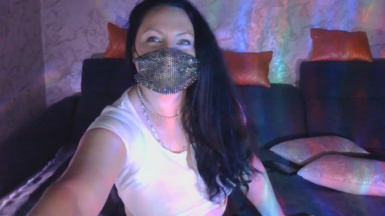 FlorenaXXX Adult Chat August 5, 2026