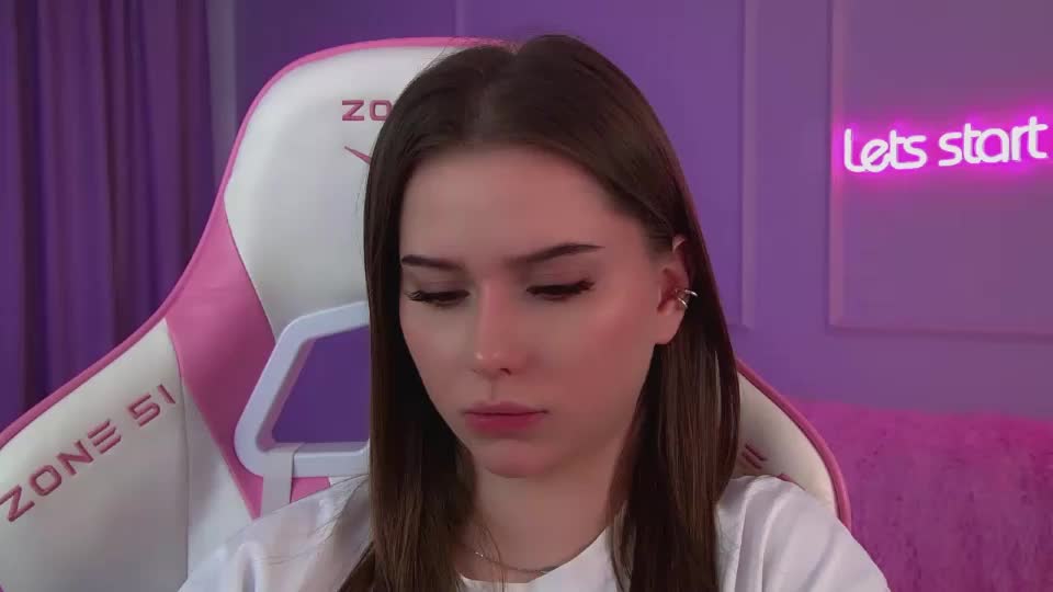 dianabecker Adult Chat August 6, 2026