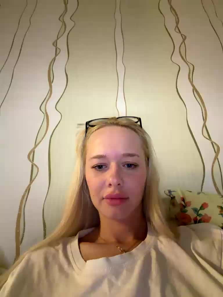 Mis_Squirt Adult Chat August 5, 2026