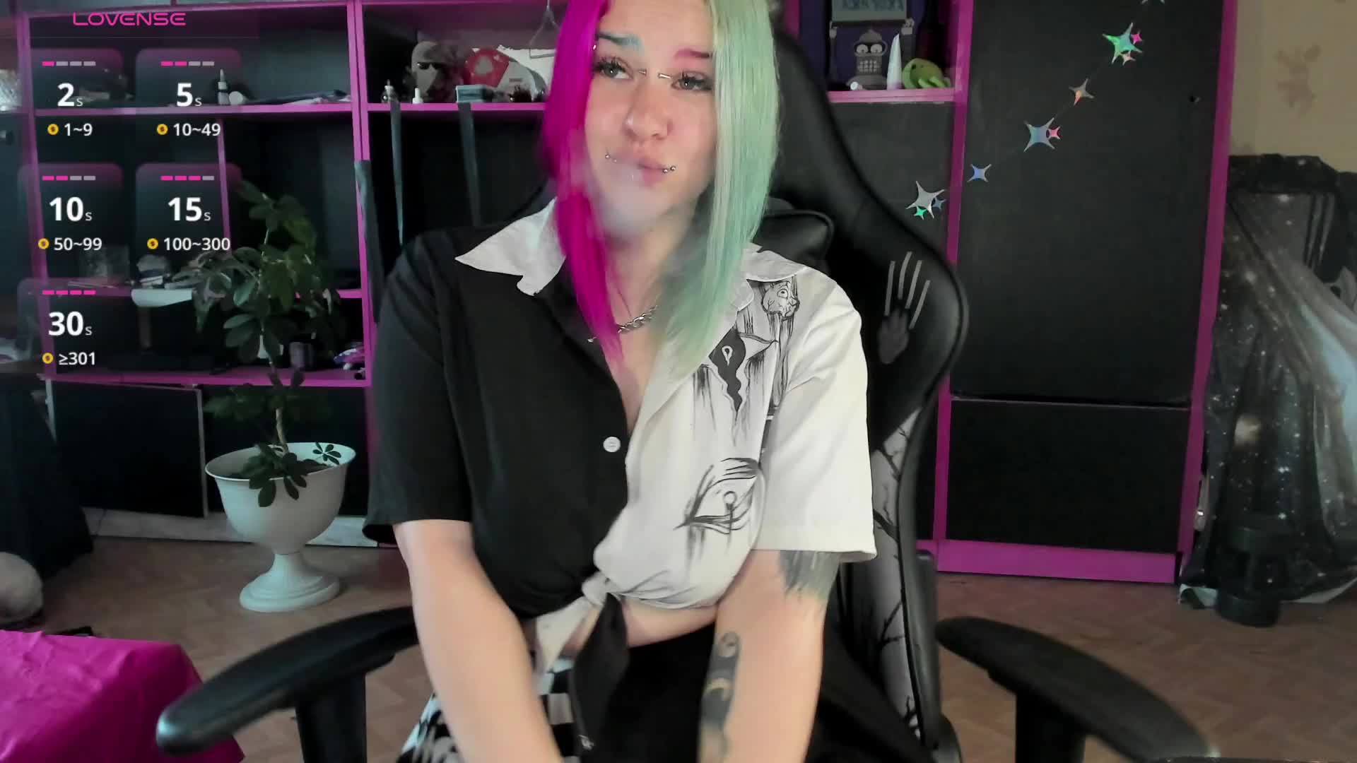 Neon-Baddie Adult Chat August 6, 2026