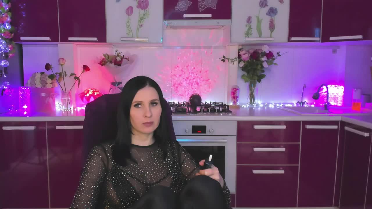 Olivija2020 Adult Chat August 5, 2026