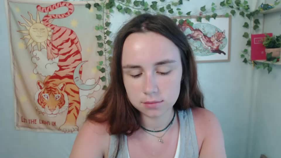 veryveryvery_shy Adult Chat August 6, 2026