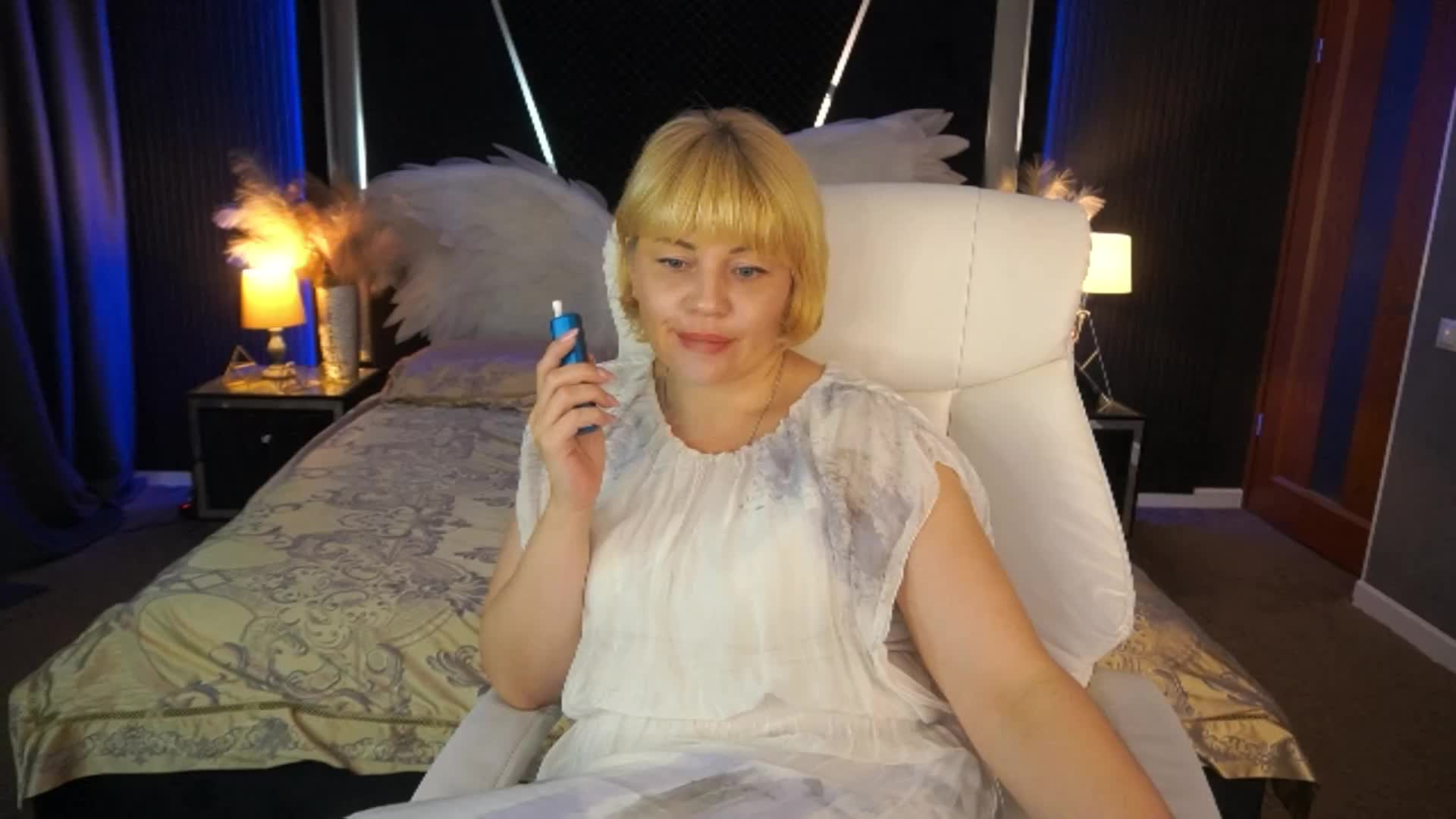 AmiraNight Adult Chat August 6, 2026