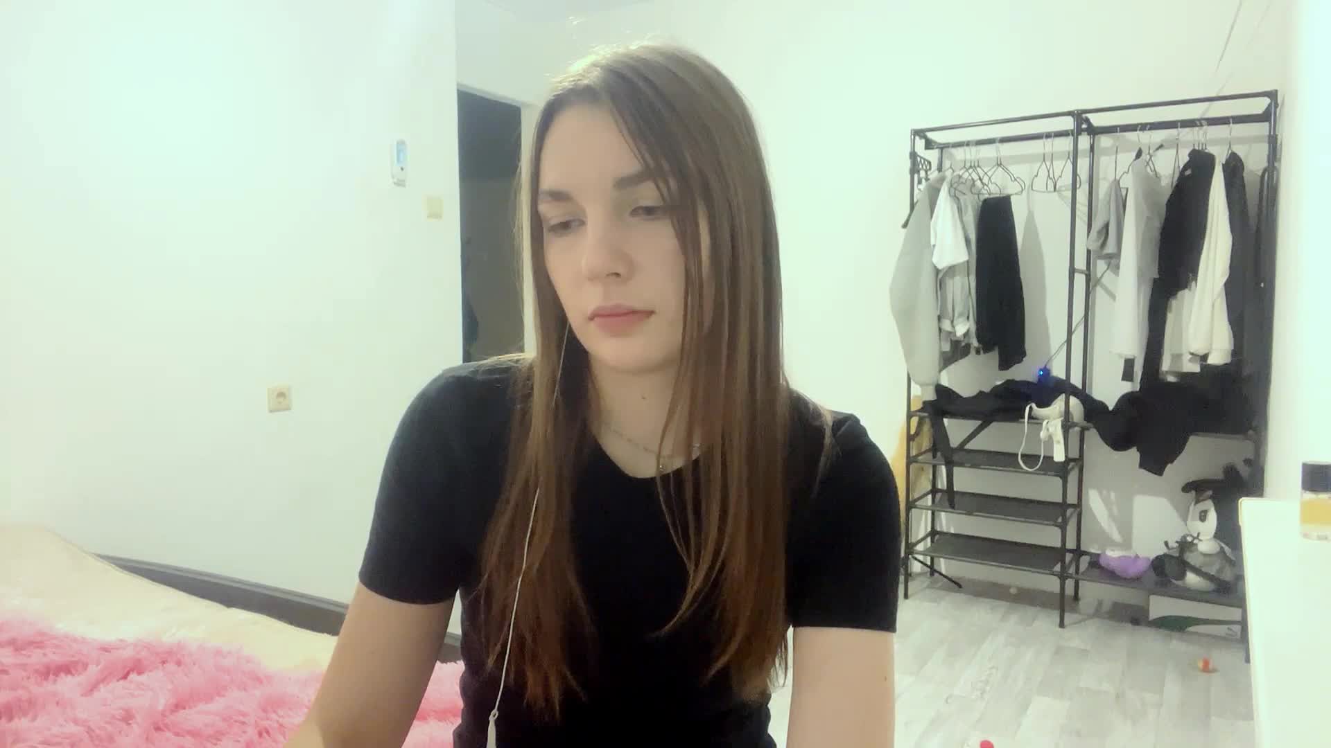 EveliaShimaoka Adult Chat August 6, 2026