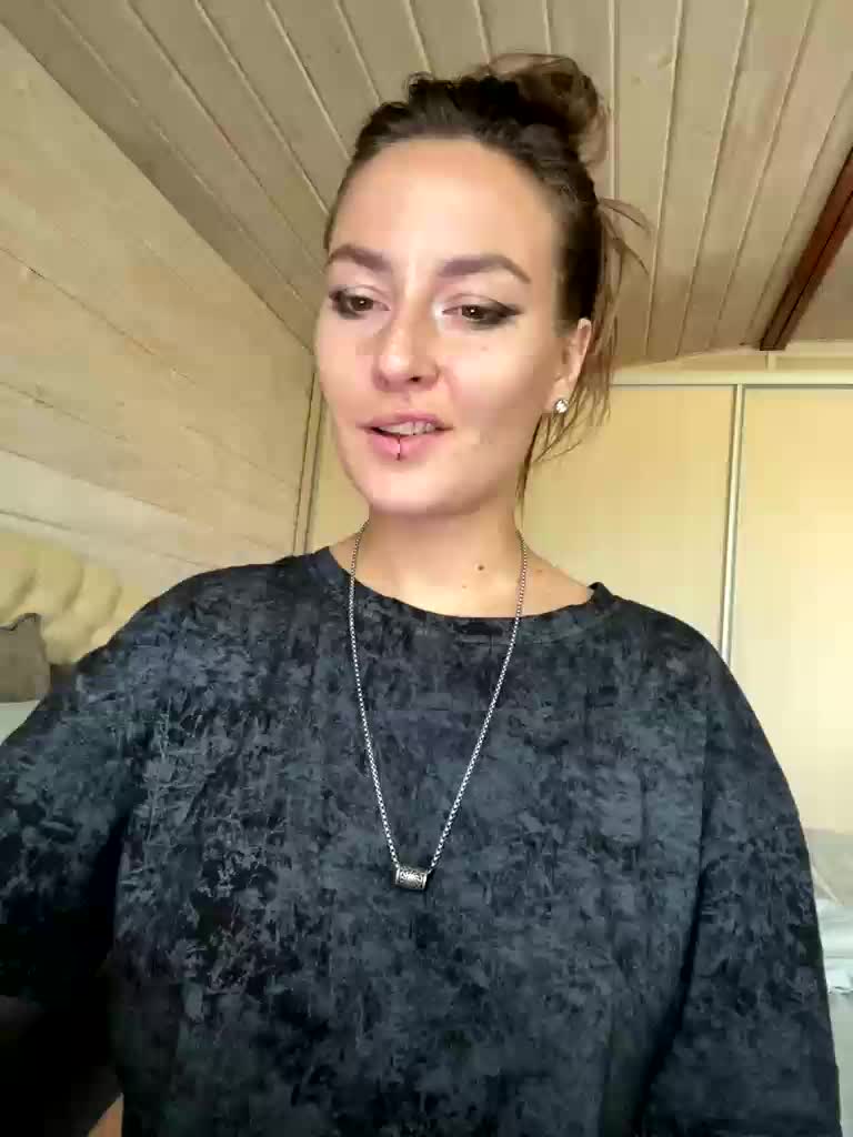 Molly69x Adult Chat August 6, 2026