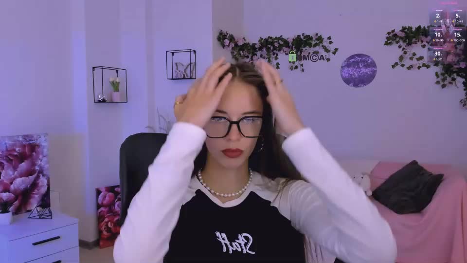 miss_courtney Adult Chat August 6, 2026