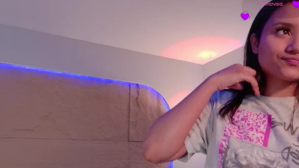 hannahmonttgomery Adult Chat August 6, 2026