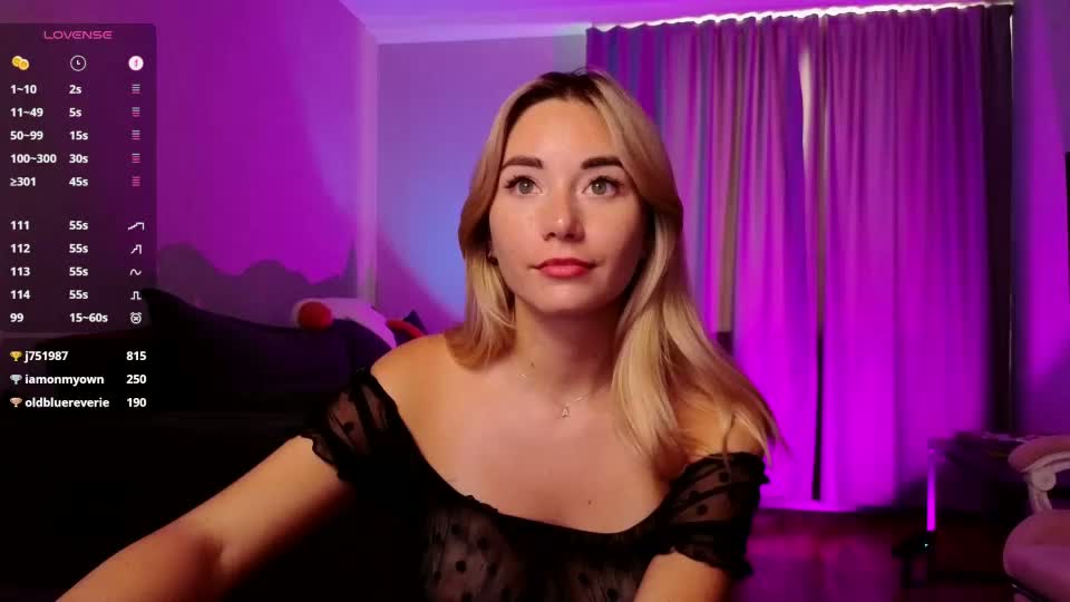 rosie_mac Adult Chat August 6, 2026