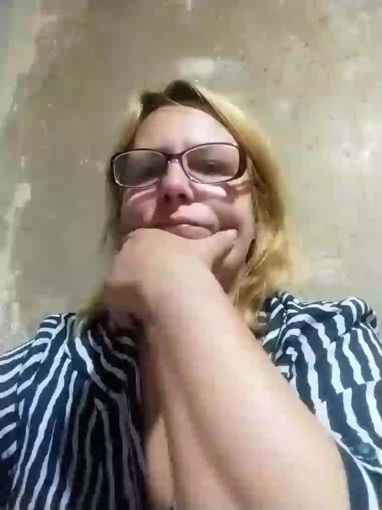 ForestLadyXL Adult Chat August 6, 2026