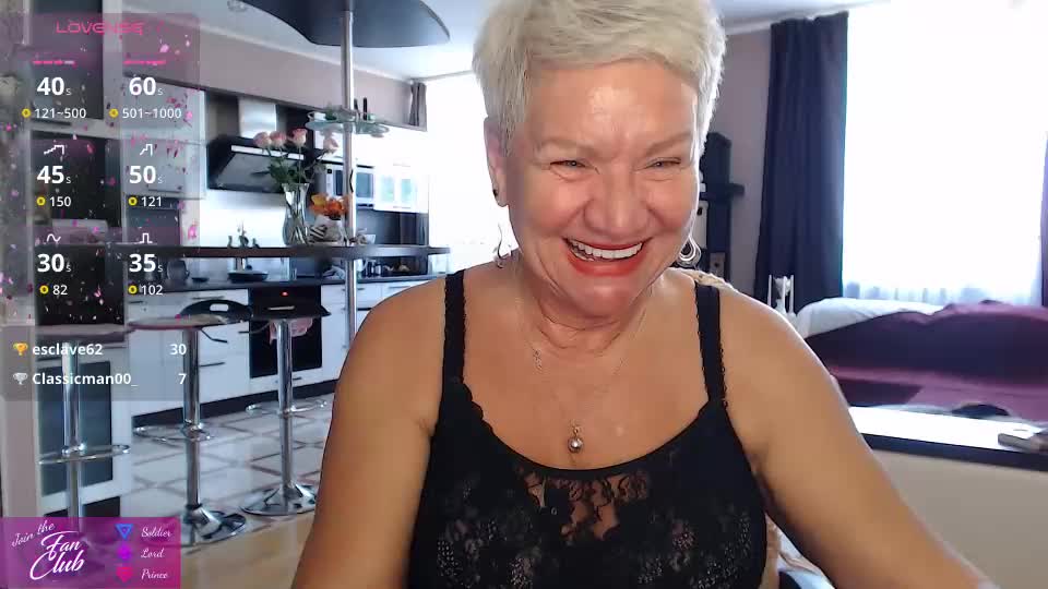 roxana_brooks Adult Chat August 6, 2026