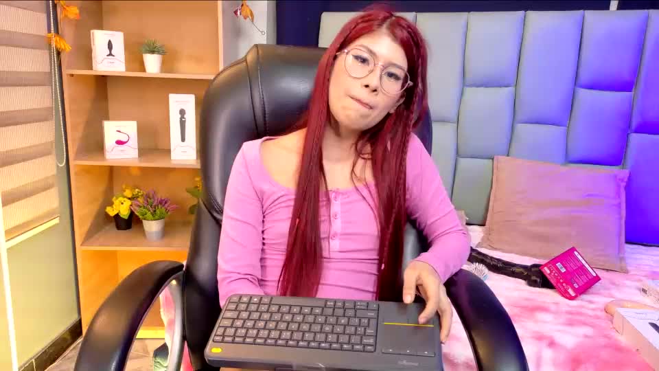 zoeecarter_ Adult Chat August 6, 2026