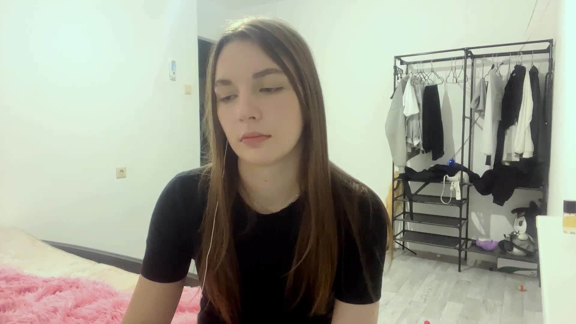 EveliaShimaoka Adult Chat August 6, 2026