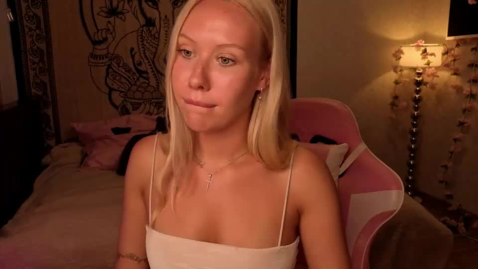 pureeangel Adult Chat August 7, 2026