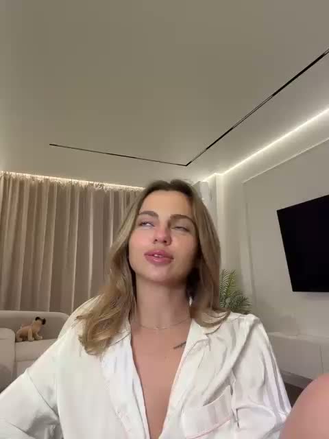 Nataliecroys Adult Chat August 7, 2026