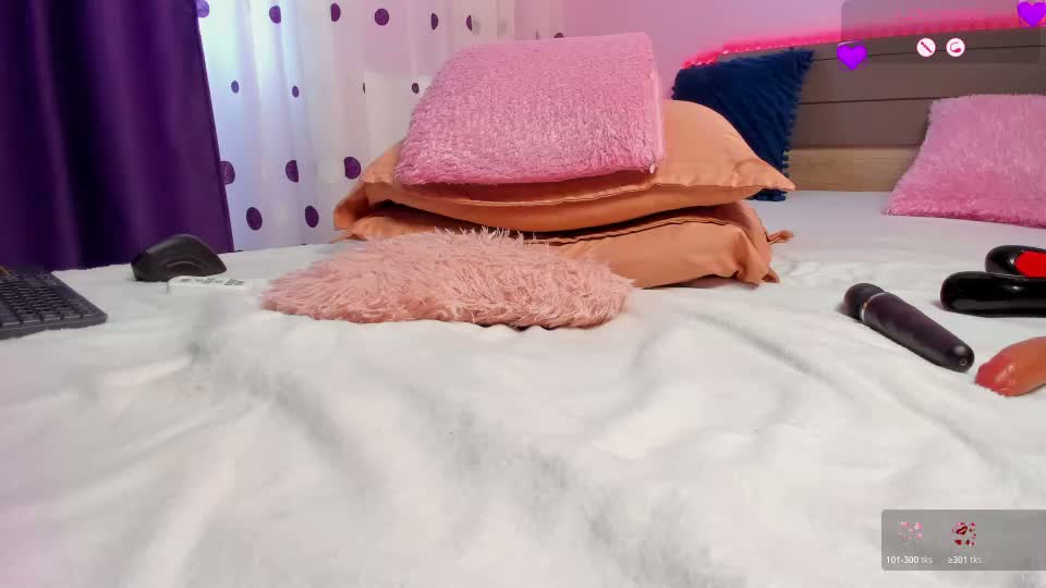 missvanessa0 Adult Chat August 7, 2026