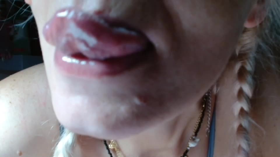 kathleenedwards Adult Chat August 7, 2026