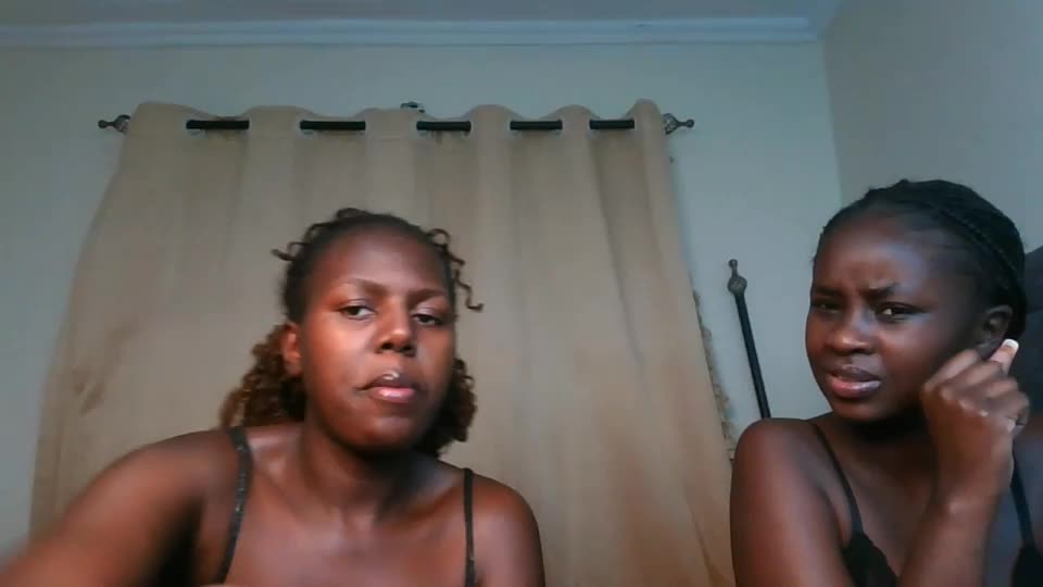 pretty_empress Adult Chat August 6, 2026