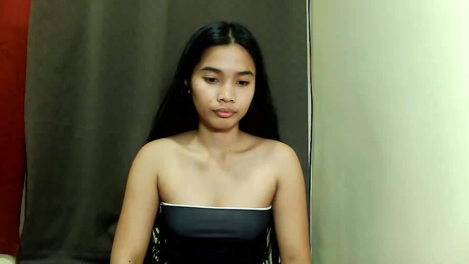 angelpinay18 Adult Chat August 6, 2026