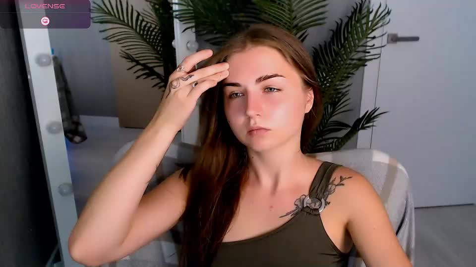 lilu__moon Adult Chat August 6, 2026