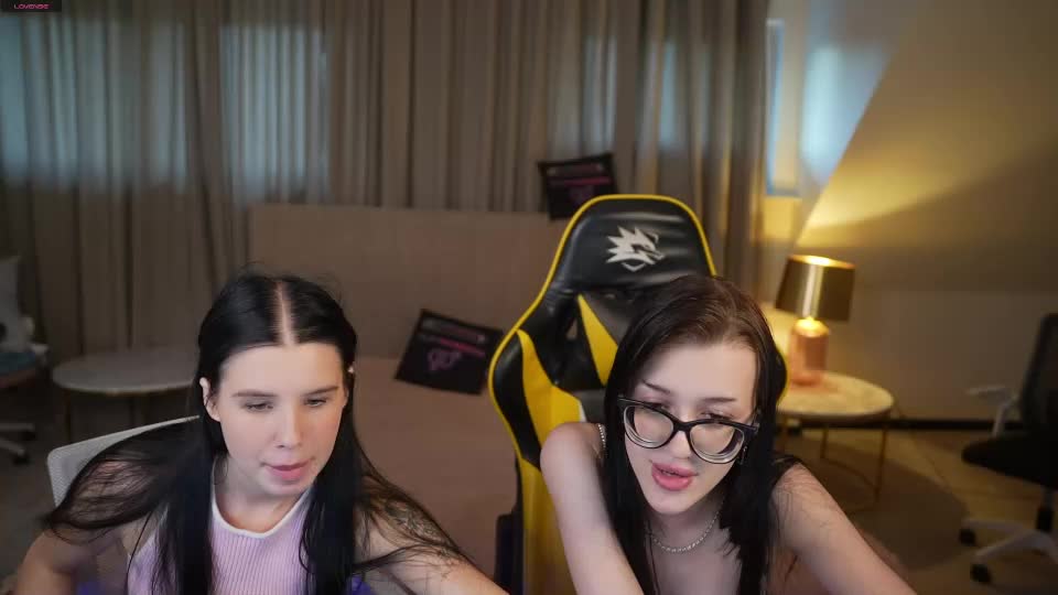 playhard054_official Adult Chat August 6, 2026