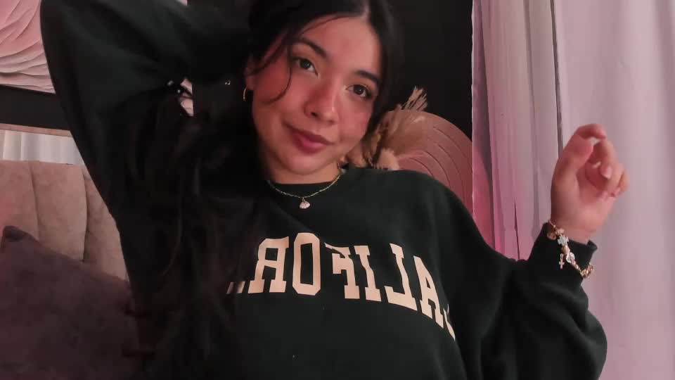 jules_angel_ Adult Chat August 6, 2026