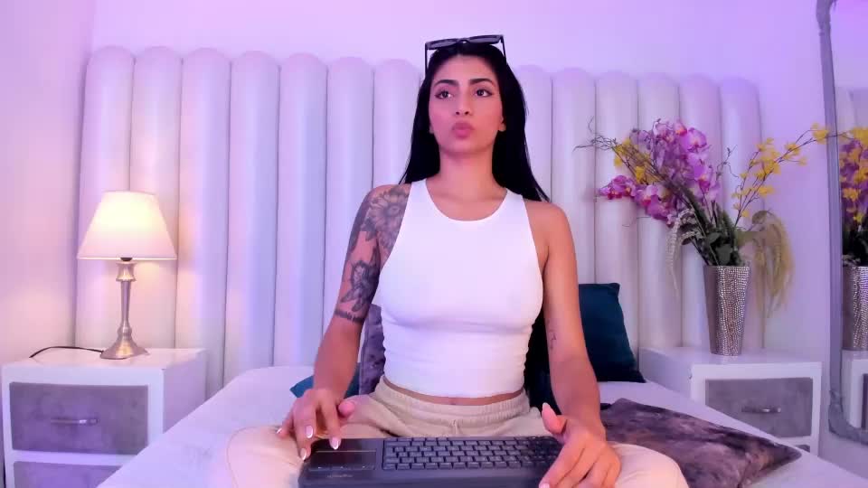 cleosteele_ Adult Chat August 7, 2026