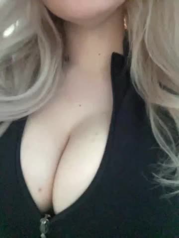 mmmmmm----- Adult Chat August 6, 2026