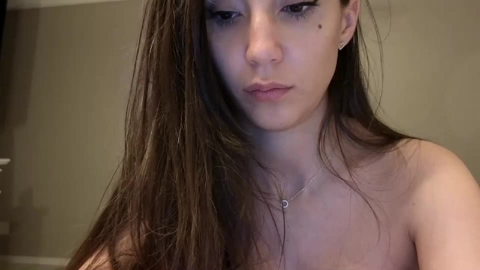 amelia___luna7 Adult Chat August 7, 2026