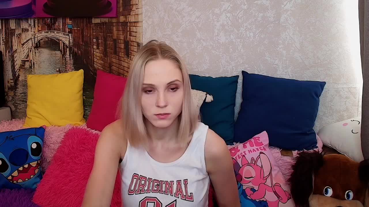 GinaGinaLove Adult Chat August 6, 2026