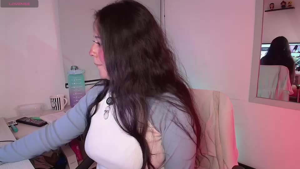 lexie_babe Adult Chat August 6, 2026