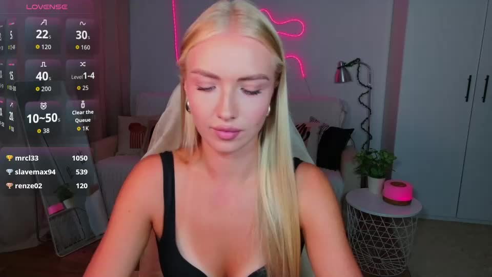 tessahamilton Adult Chat August 6, 2026