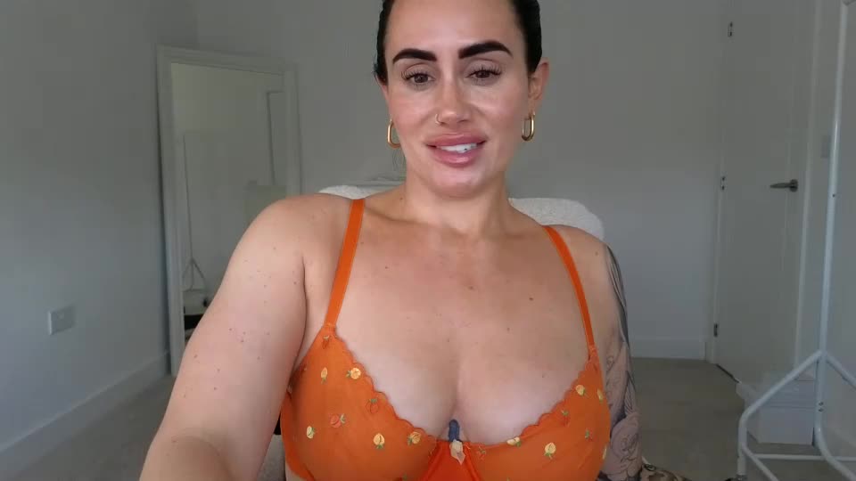 libbyloveheartx Adult Chat August 7, 2026